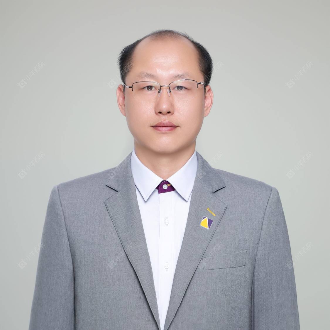 租房经纪人黎志伟