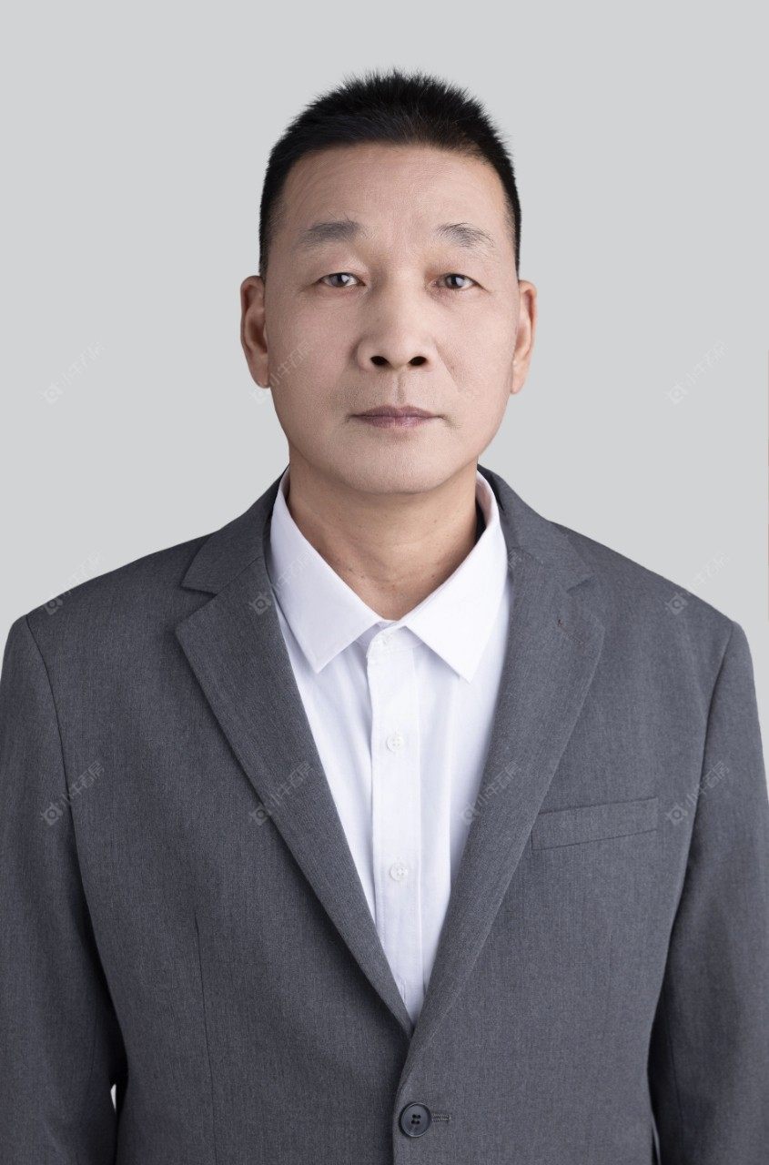 二手经纪人范火荣