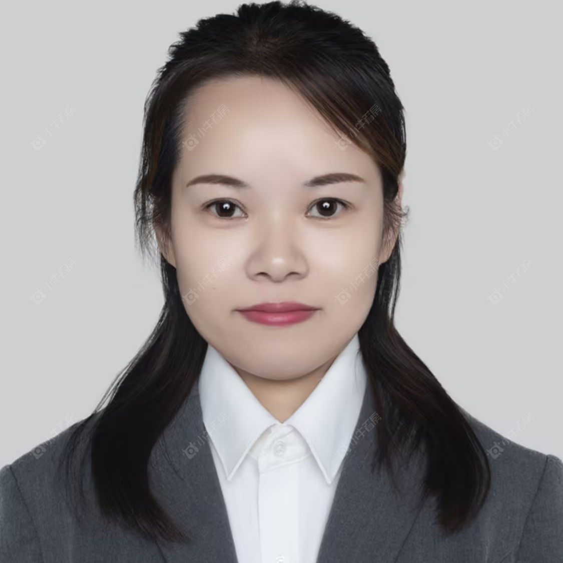 二手经纪人杨丽君