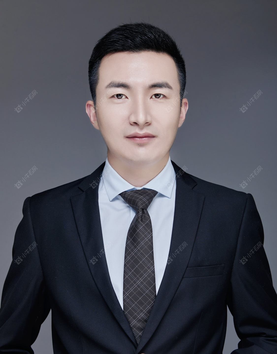 租房经纪人邹振华