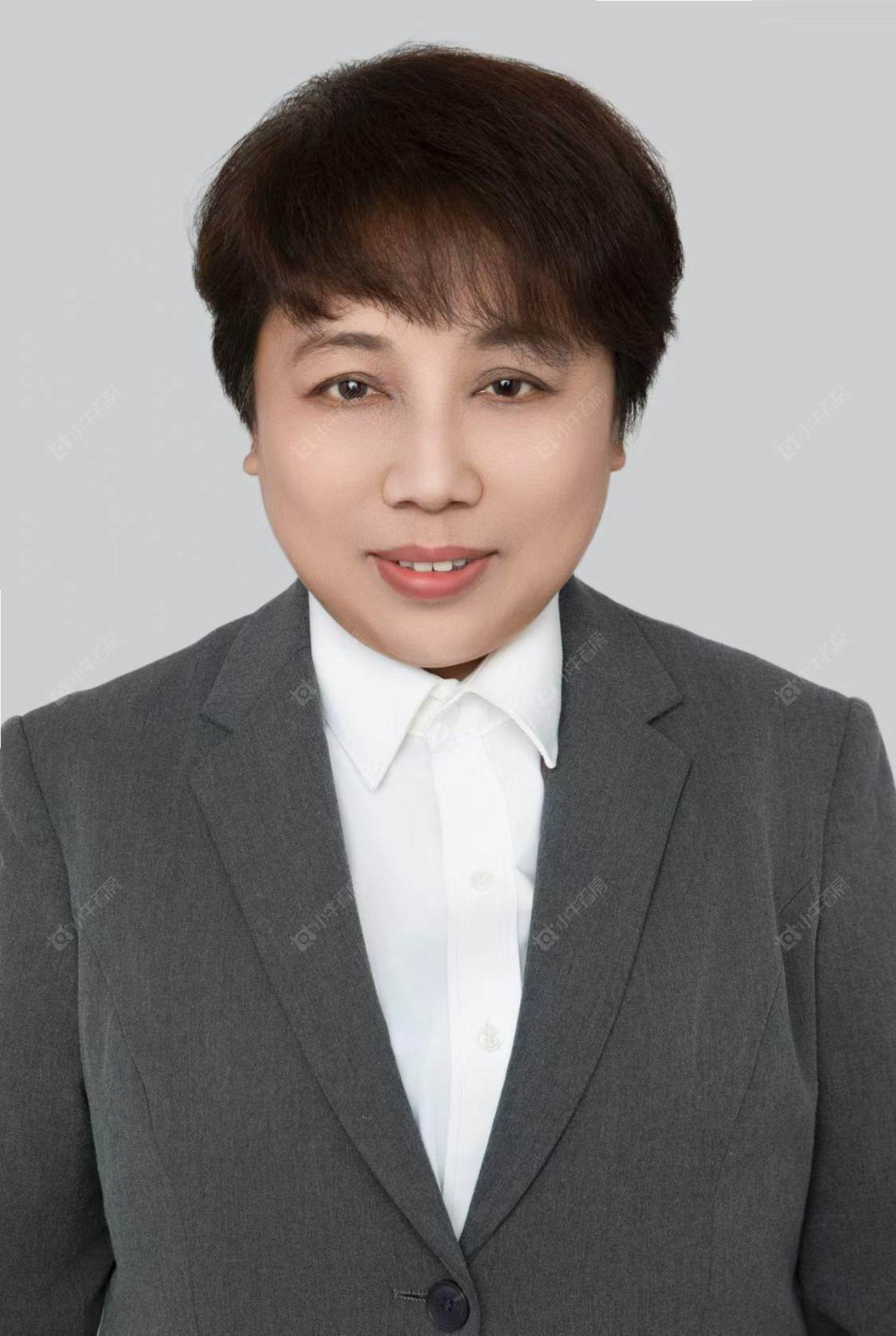 二手经纪人景火英