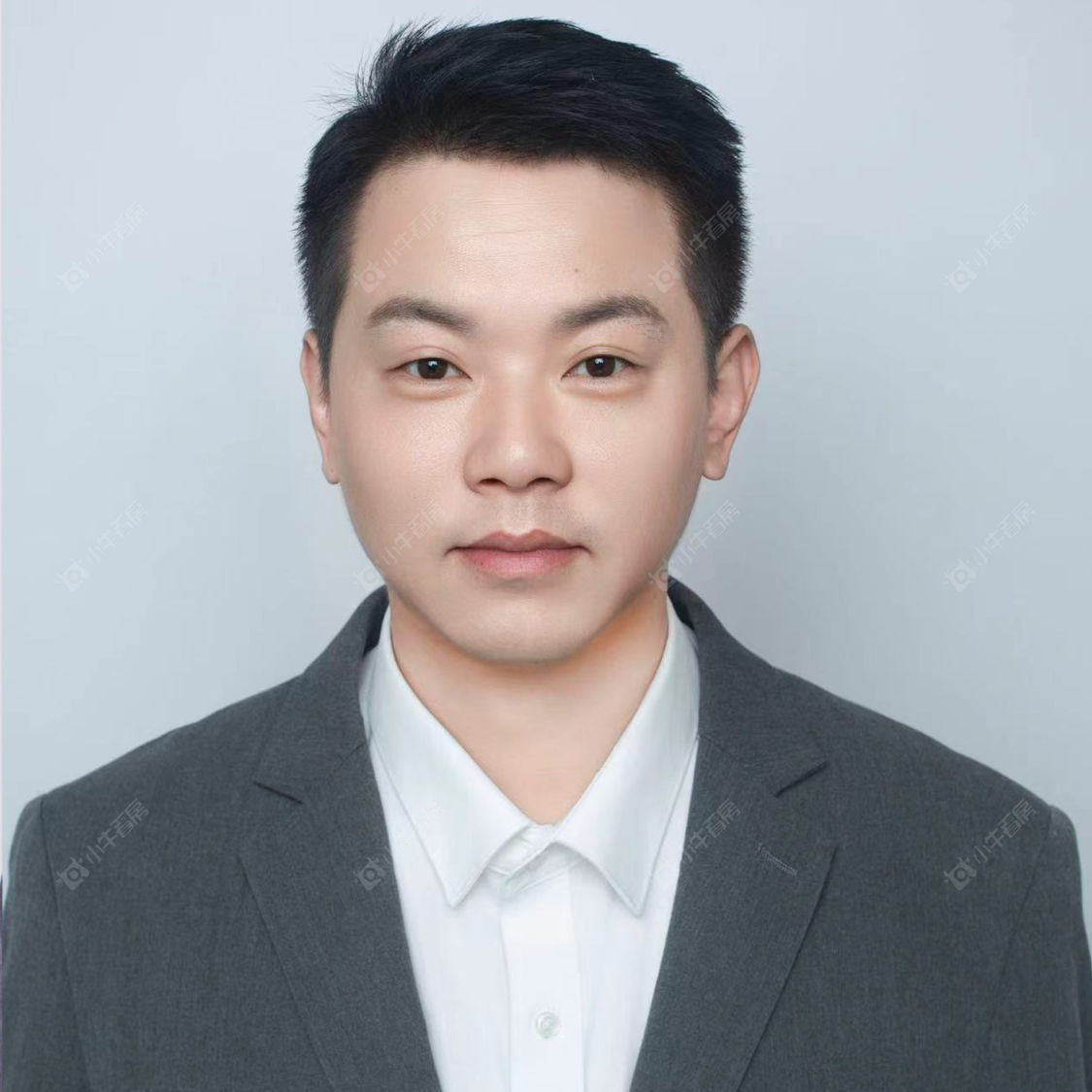 二手经纪人蒯辉平