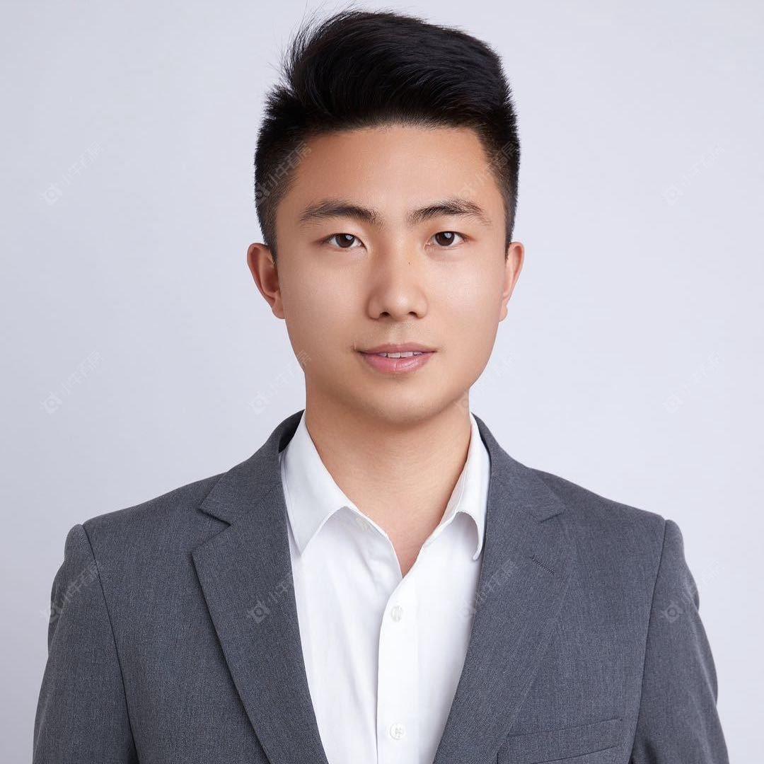 二手经纪人周露露