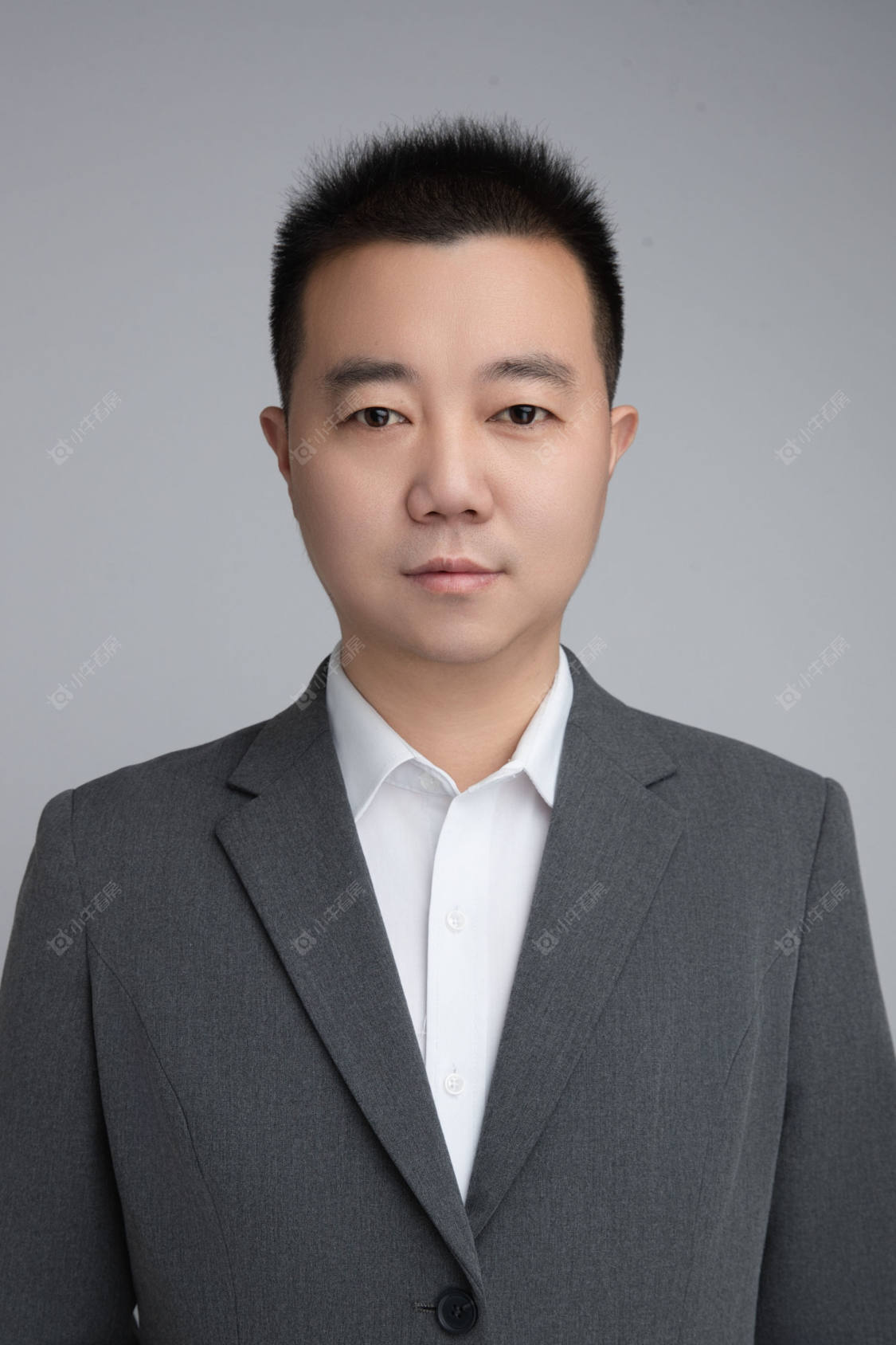 租房经纪人张向东