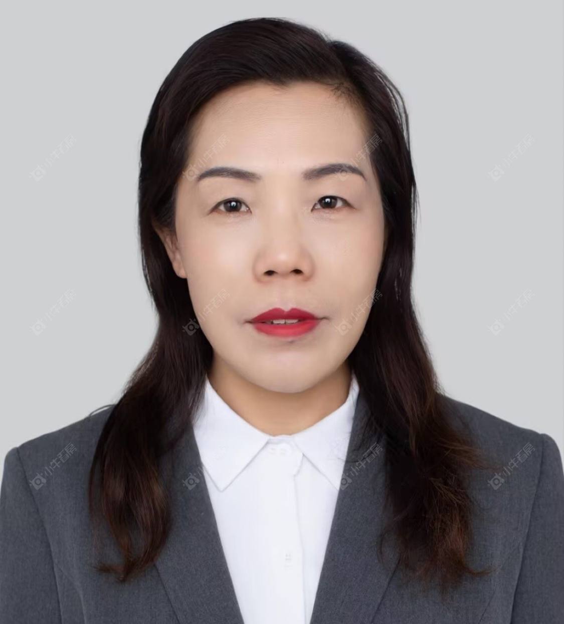 租房经纪人彭婷华