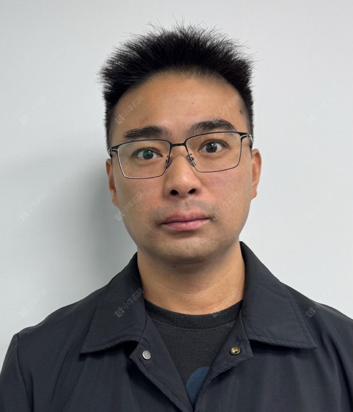 二手经纪人姜斌