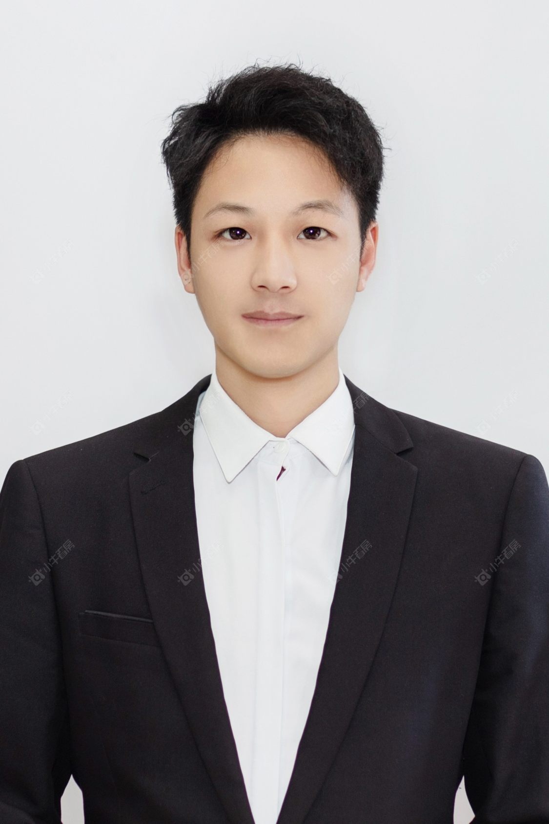 二手经纪人朱阳